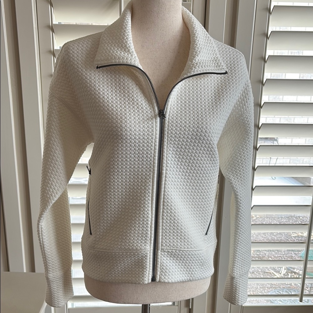 Calia Women's Off-White Textured Jacket